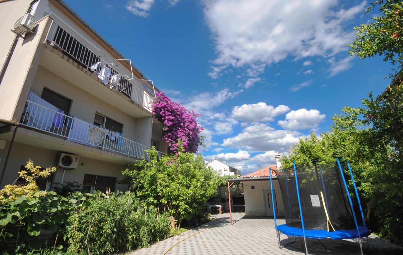 Apartments St. Lucia Kastela Exterior photo